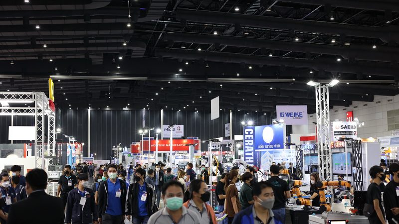 智能工厂定制开发：揭秘定制化解决方案背后的技术逻辑